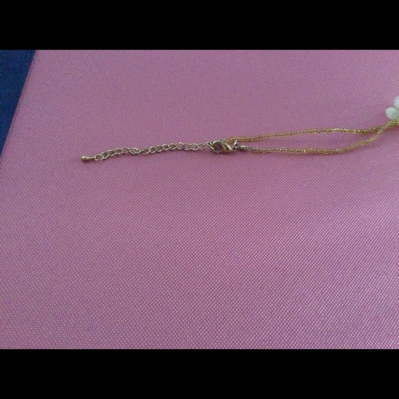 Hand made one of a kind flower bead necklace - Picture 3 of 3